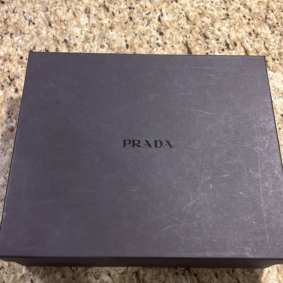 Prada Bag - Picture 9 of 10